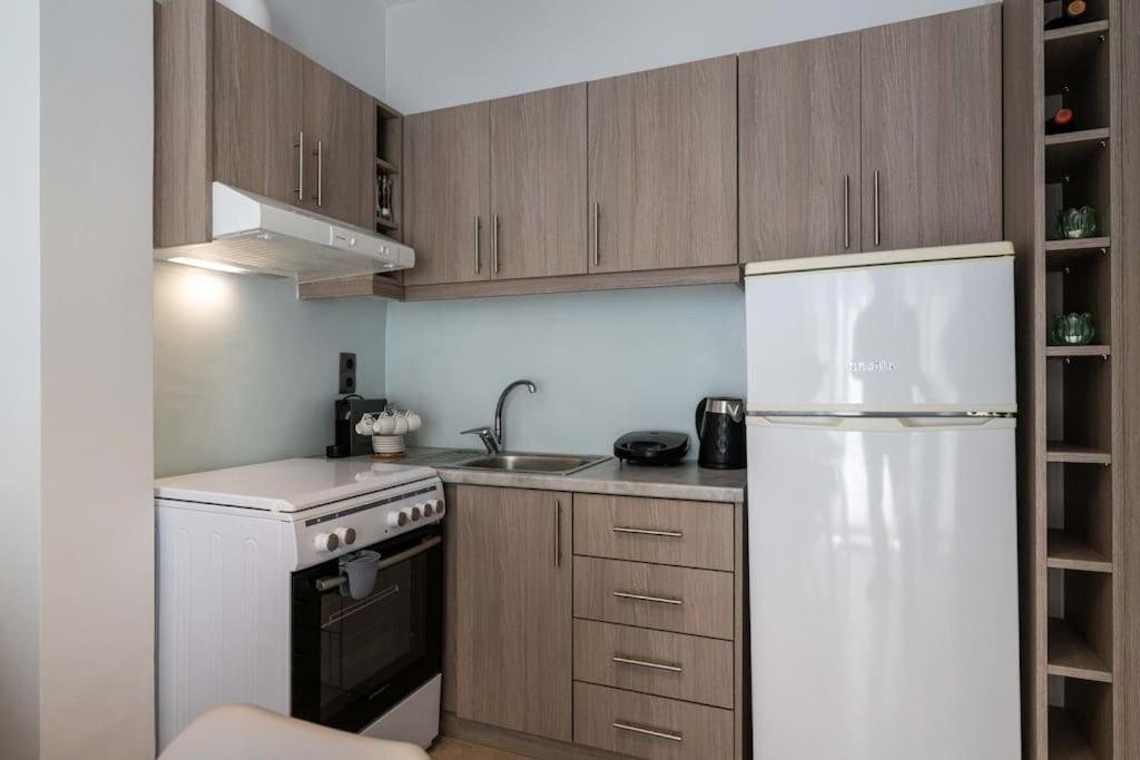 Skyhigh Haven Apartamento Calamata Exterior foto